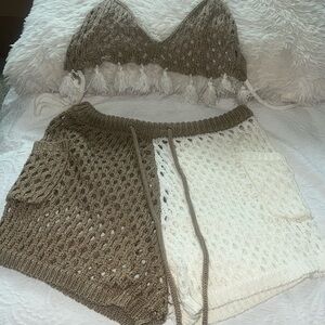 Sz small 2 tone beach/vacation wear set
